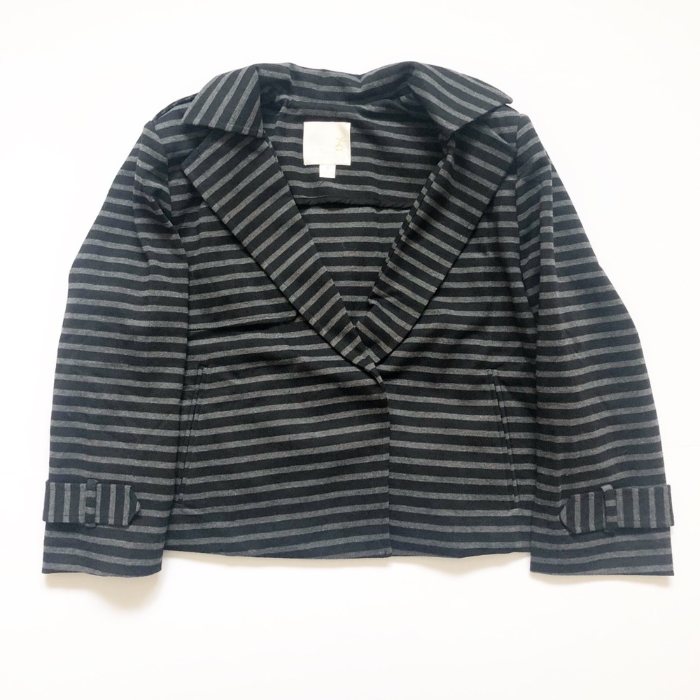 Revolve Line&Dot black and gray stripped blazer